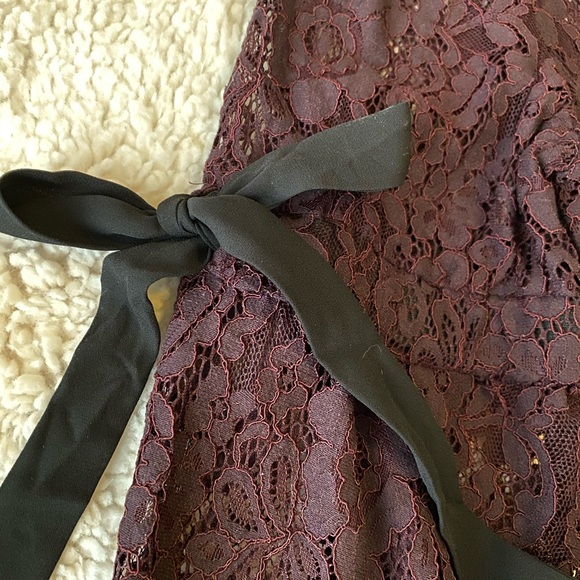 NWT - Loft- Bell sleeve lacy blouse - Picture 3 of 8